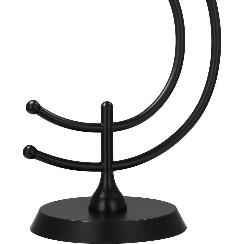 B587
